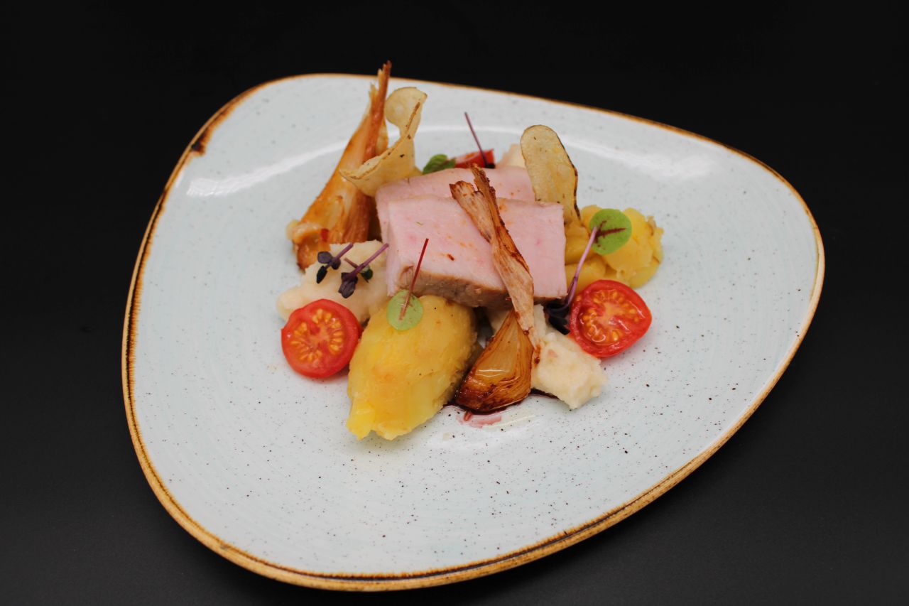 Wir bieten Ihnen exklusive Caterings und einen ausgezeichneten Service für Ihr Event. Hochwertige Produkte zeichnen unser Catering aus.